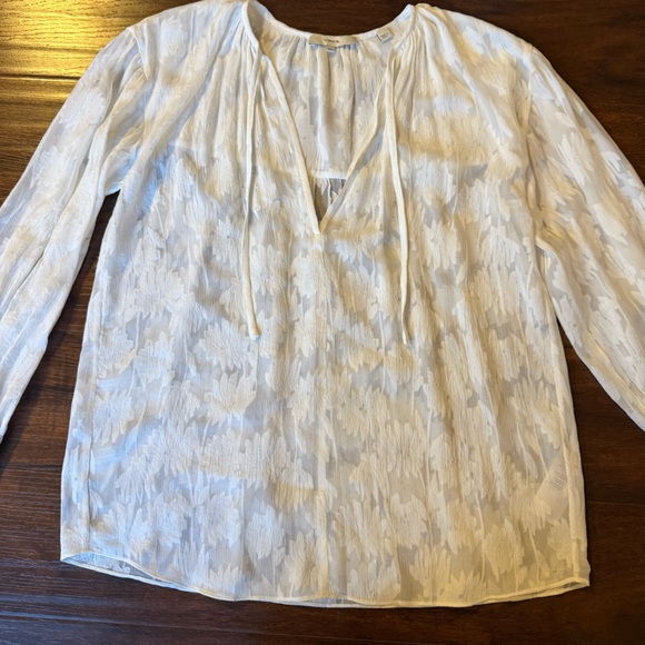 Vince Shirred Band Collar Blouse size XS - Picture 4 of 8